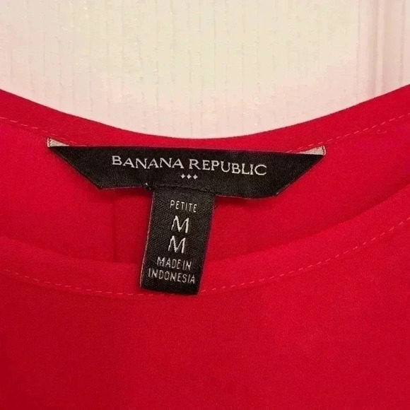 ❤️ Banana Republic Factory Red Short Sleeved Petite Blouse  Women's Size Medium - Picture 3 of 11